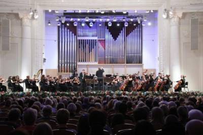 В честь долгожданного открытия Свердловская филармония даст 14 концертов