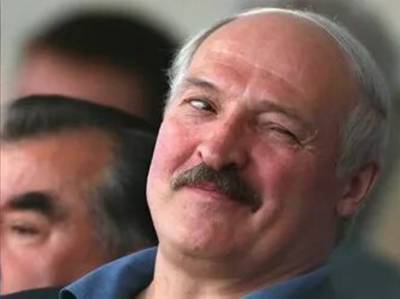Туск заявил, что Лукашенко предлагал объединить Белоруссию и Украину в единое союзное государство