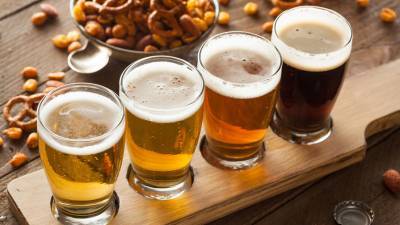 Магазинам могут запретить продавать безалкогольное пиво несовершеннолетним