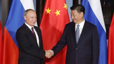 Путин поздравил Си Цзиньпиня с 75-летием Победы во Второй мировой войне