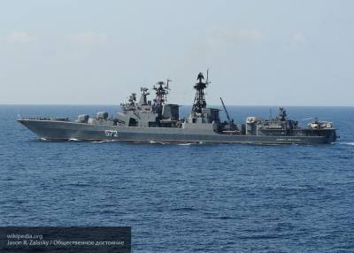 Российские моряки ТОФ помогут экипажу тонущего танкера в Индийском океане