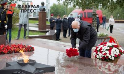 В Сургуте почтили память жертв терроризма и Второй мировой войны