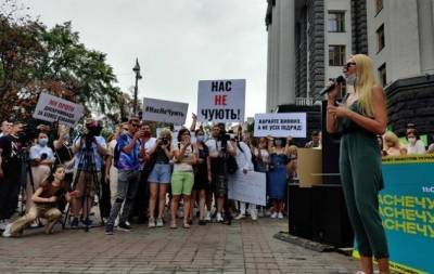 Спочатку діалог, потім рішення: українська музична профспілка провела мітинг проти дискримінації концертно-музичної індустрії