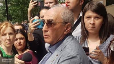 Добровинский попросил суд вынести Ефремову обвинительный приговор