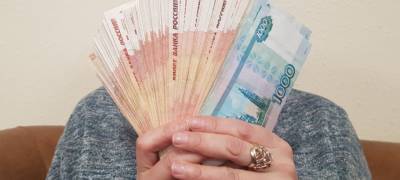 Жительница Карелии обогатила мошенников почти на полмиллиона рублей
