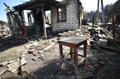 "За 15 минут сгорело все": Лесные пожары оставили селян в Харьковской области без крыши над головой