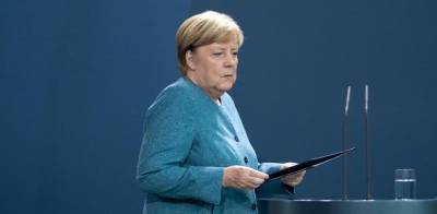 Меркель отказалась отвечать на вопрос о судьбе «Северного потока-2»