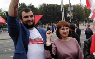 Двух членов координационного совета Беларуси арестовали еще на 15 суток