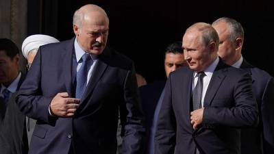 В Кремле пообещали своевременно анонсировать встречу Путина и Лукашенко