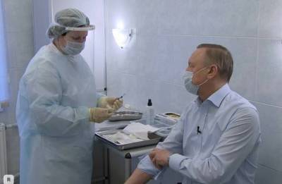 В Петербурге собираются привить от гриппа 3 миллиона человек