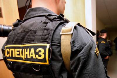 Спецназ задержал россиян за торговлю наркотиками через «Пятерочку»