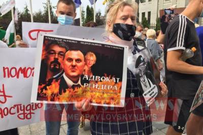 Работники киноиндустрии протестовали под Офисом президента, обвиняя Ткаченко в дерибане Одесской киностудии
