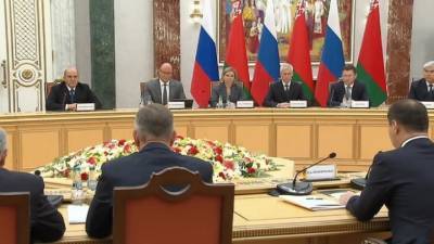 Единая валюта и братские отношения: Мезенцев рассказал о встрече Мишустина с Лукашенко