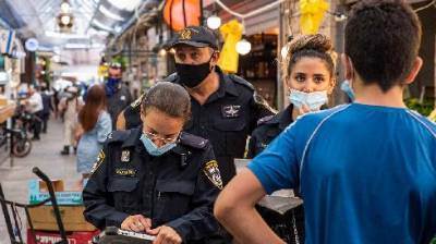 Полиция Израиля отменила 12.000 штрафов за нарушение правил карантина