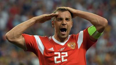 Дзюба забил с пенальти в начале второго тайма матча Россия — Сербия