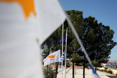 Кипр объявил о проверке всех выданных «золотых паспортов» за 18 лет