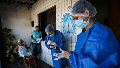 Число случаев коронавируса в Бразилии возросло на 32 тысячи за сутки