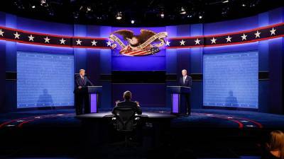 Байден высмеял Трампа за домыслы в необходимости подсказок на дебатах