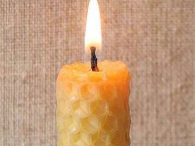 Как сделать оберег из восковой свечи и зарядить его на счастье