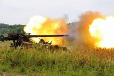 Артиллерийские бои в Нагорном Карабахе продолжаются