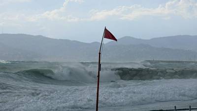 В морских районах Дагестана объявили штормовое предупреждение