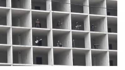 Группа "ДДТ" сняла клип на этажах долгостроя в Мурино