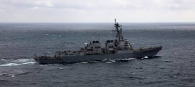 Патрульный катер ВМС ВСУ провел тренировку вместе с кораблем США: видео