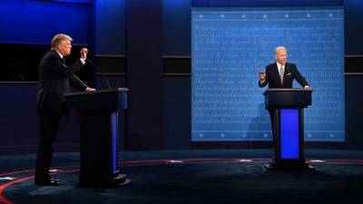 Ругань, оскорбления и обвинения: в США прошли первые дебаты Трампа и Байдена