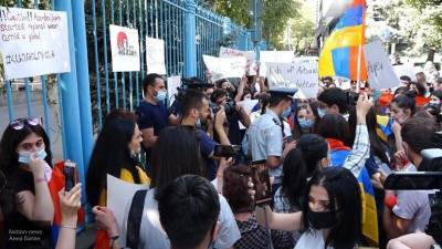 Молодежь Армении потребовала от ООН остановить Азербайджан и Турцию