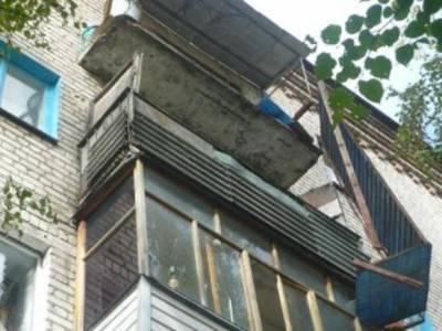 Депутаты разрешили петербуржцам не демонтировать остекление балконов, которое было проведено до 2020 года