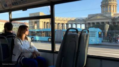 Общественный транспорт получит преимущества перед личным в Петербурге