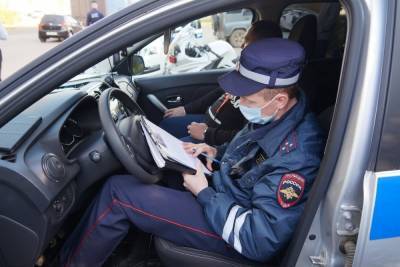 В Костроме выявили еще одного водителя с фальшивыми правами