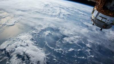 "Роскосмос" сожалеет о сокращении расходов на космическую программу