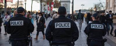 Преодолевший звуковой барьер истребитель испугал жителей Парижа