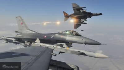 Турецкие истребители F-16 нанесли авиаудар по позициям Армии обороны НКР