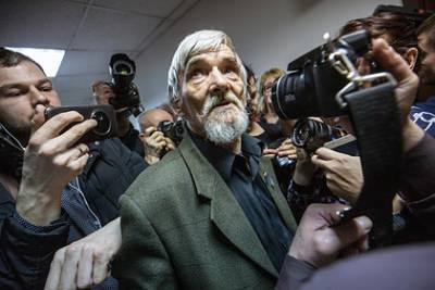 Песков прокомментировал ужесточение приговора карельскому историку Дмитриеву