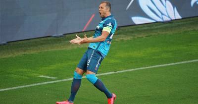 Дзюбу признали лучшим футболистом прошлого сезона Тинькофф - РПЛ