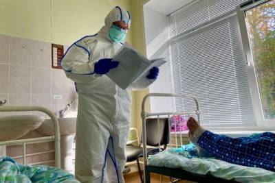 Сыктывкарский фотограф рассказал, как в республиканской больнице лечат пациентов с подозрением на COVID-19