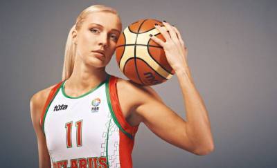 Баскетболистку Елену Левченко осудили на 15 суток