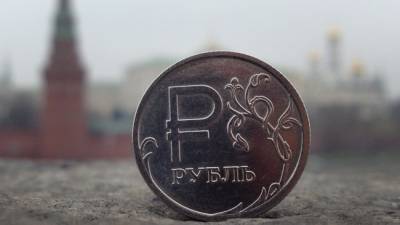Новость о «валютной директиве» укрепила позиции рубля