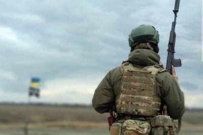 На Донбассе НВФ обстреляли позиции украинских военных, есть раненый