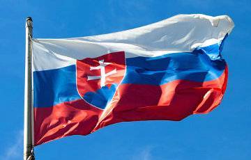 Словакия снова ввела чрезвычайное положение из-за коронавируса