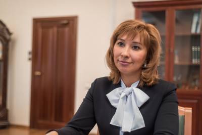 Министр труда Татарстана Эльмира Зарипова: "Татарстан в 2021 году не будет снижать расходы по социальным статьям"