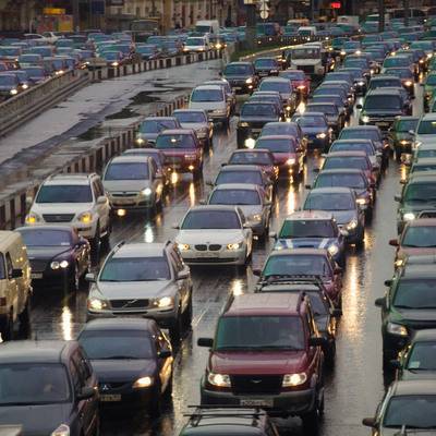 Количество автомобилей на дорогах Москвы снизилось на 0,3%