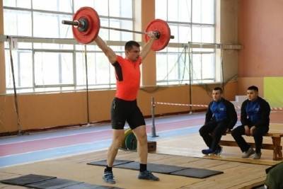 Чемпионат Серпухова по тяжелой атлетике прошёл уже в двадцать пятый раз