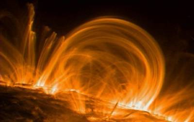 В солнечной атмосфере найдены "усилители" магнитного поля