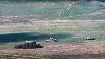 Ереван заявил, что воздушным наступлением в Карабахе управляет Турция