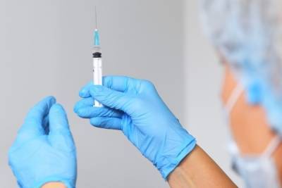Более 40 стран подали заявки на российскую вакцину от COVID-19