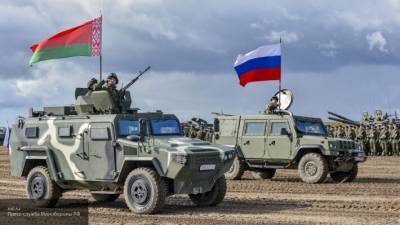 НАТО не рискнет «бряцать оружием» перед Белоруссией из-за поддержки России
