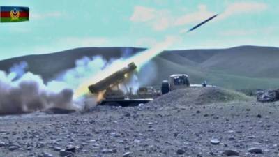 В Нагорном Карабахе четвёртые сутки продолжаются интенсивные обстрелы